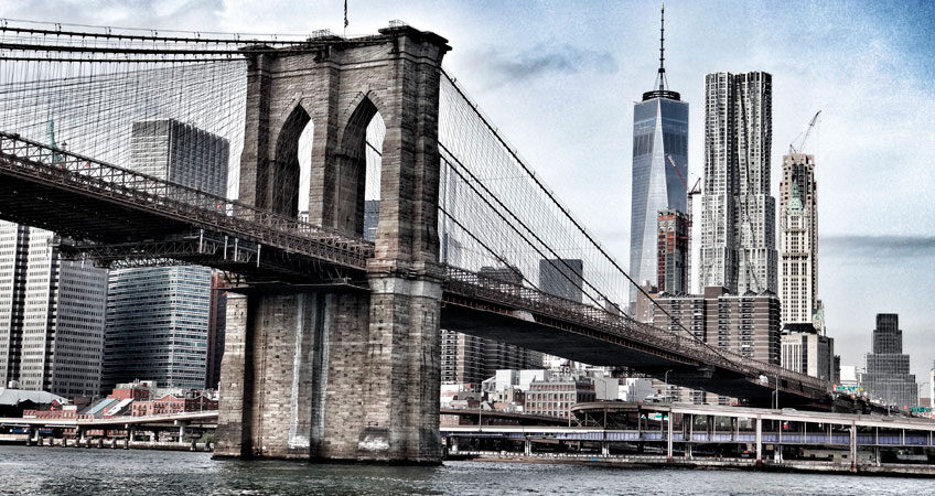 Particolare del ponte di Brooklyn come esmpio di durata dlla zincatura a caldo di Amma spa